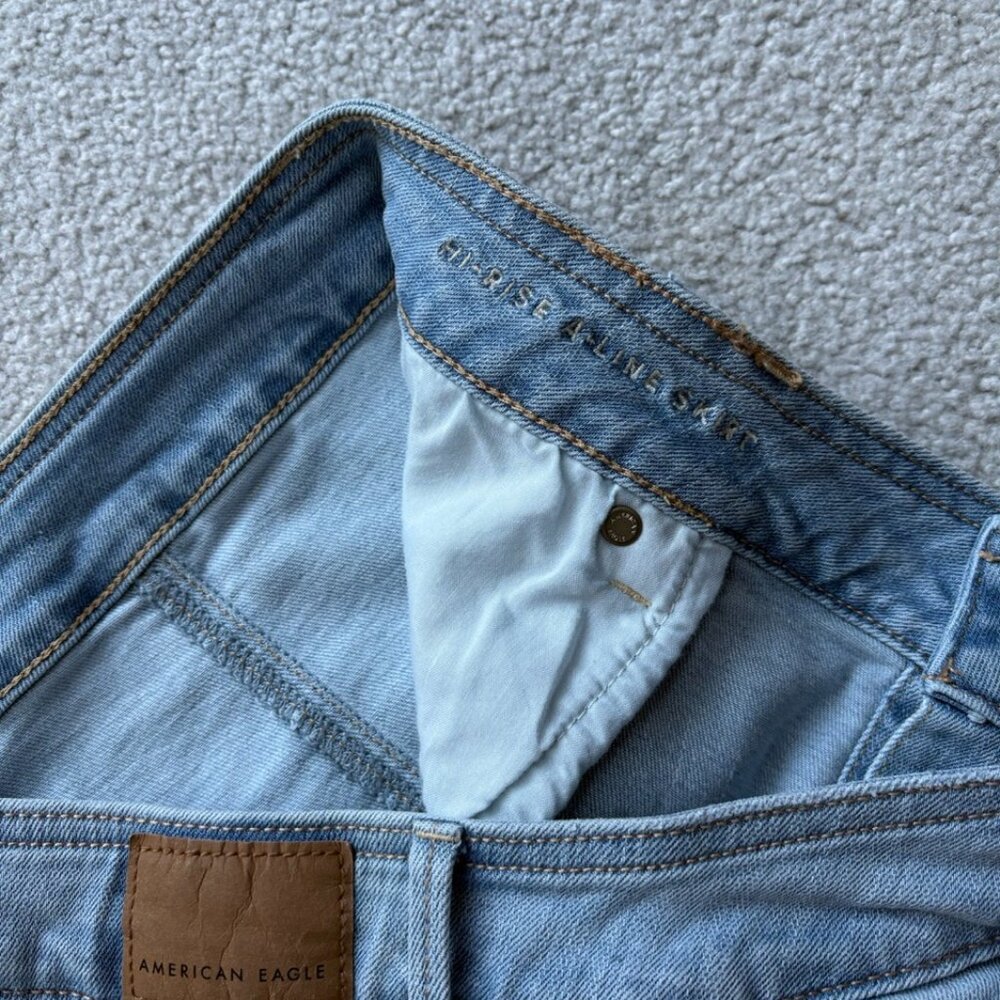 American Eagle - denim mini skirt - high rise a-line, super stretch, size 10 - Picture 4 of 6